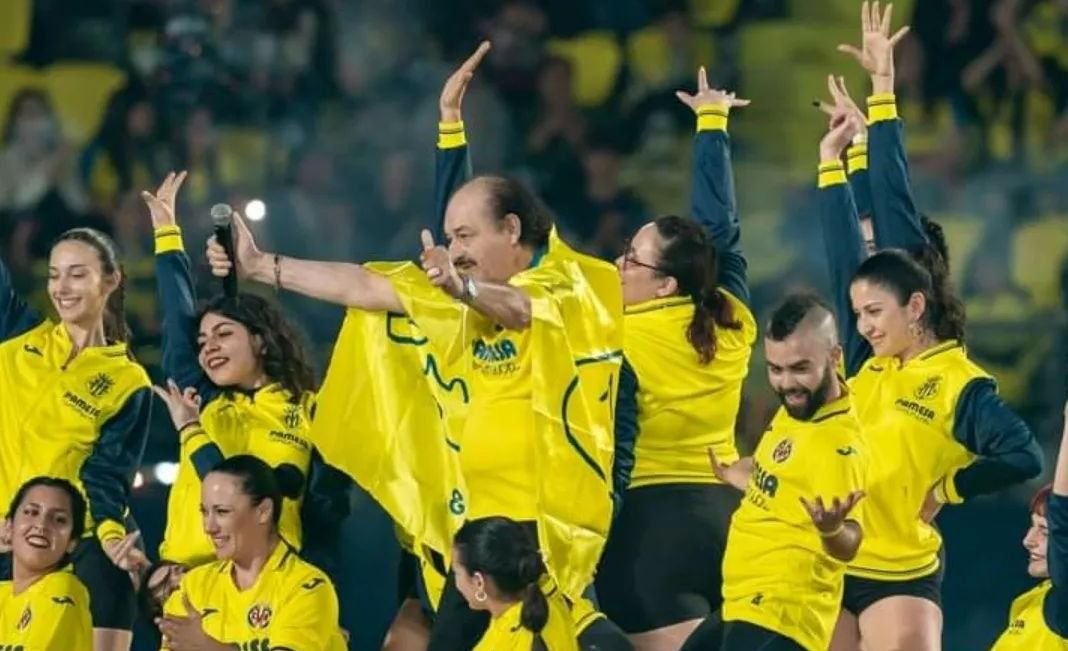 El Villareal celebró su centenario con un "himno" de Alcides