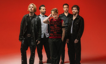 Nothing But Thieves lanza 'Dead Club City Deluxe'