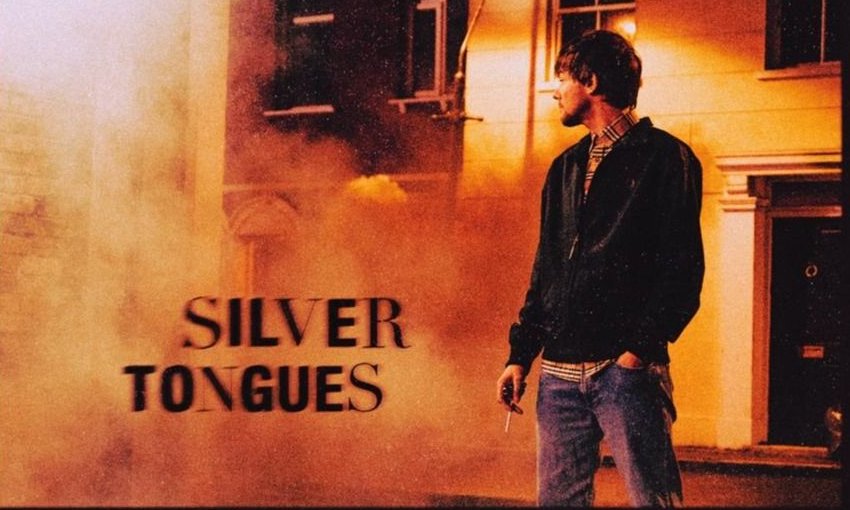 Louis Tomlinson estrena nuevo single "Silver tongues"